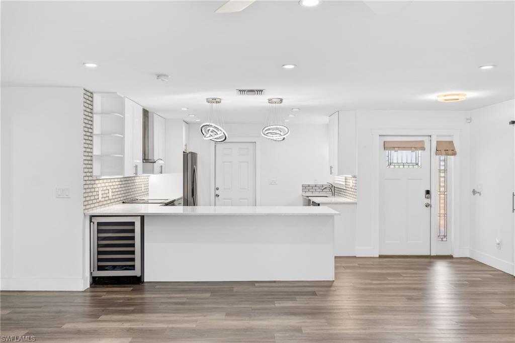 YACHT CLUB - Residential