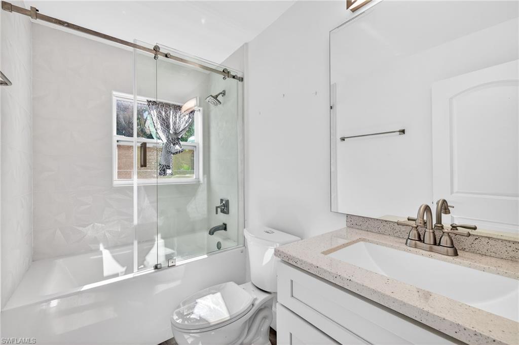 YACHT CLUB - Residential