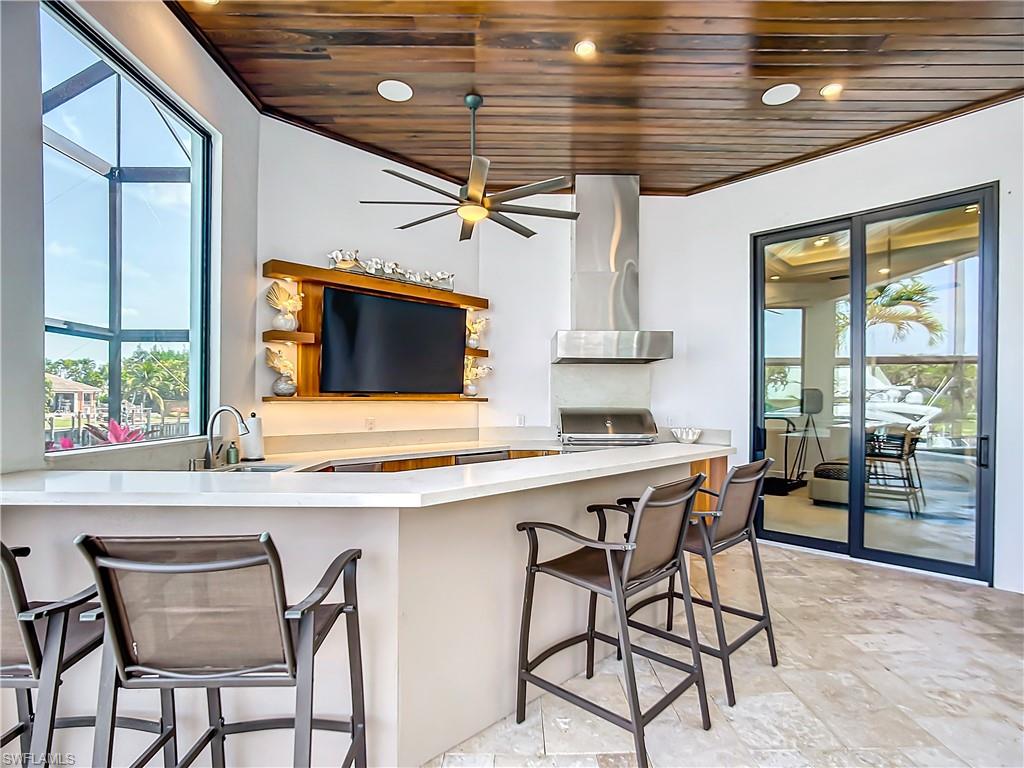 BAY HARBOUR ESTATES - Residential