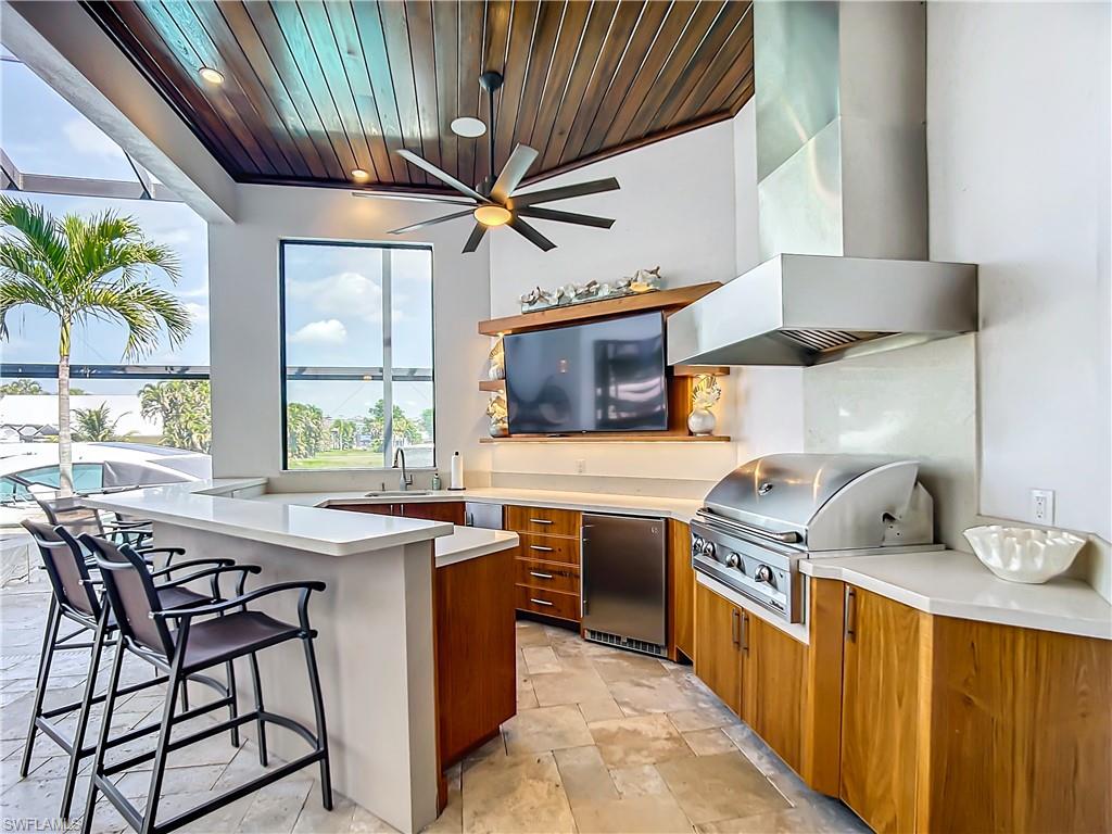 BAY HARBOUR ESTATES - Residential