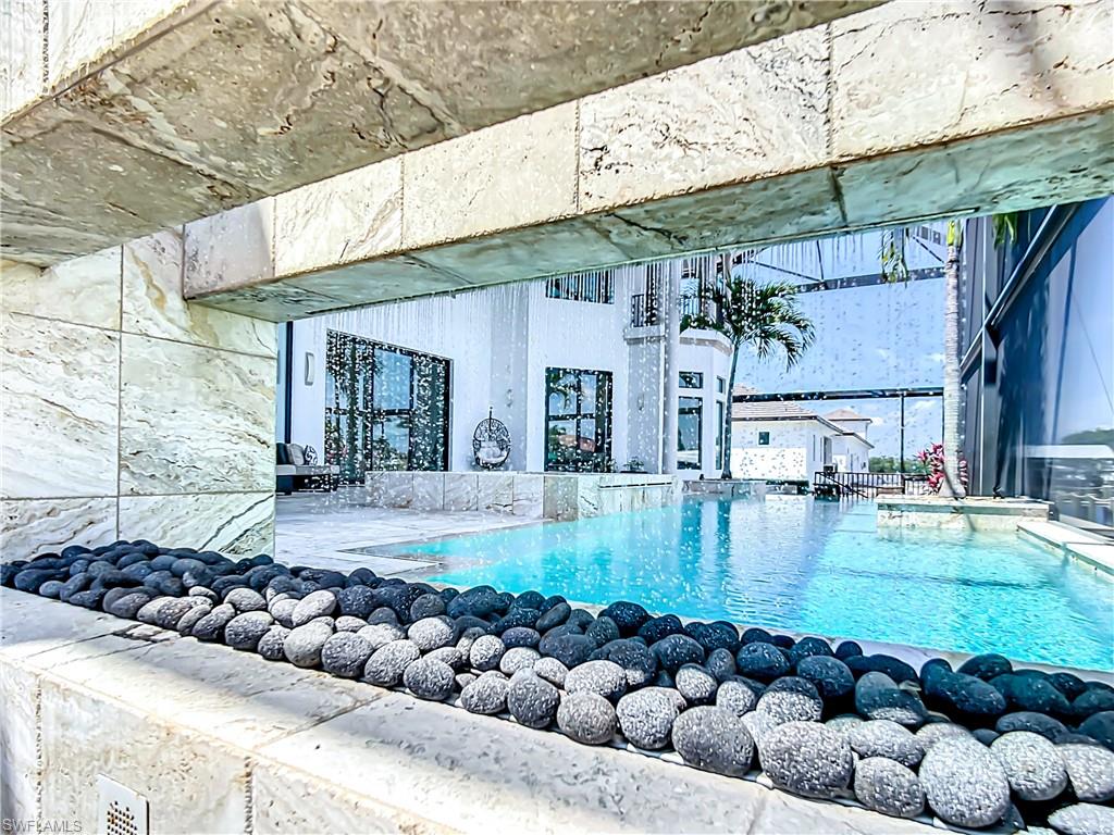 BAY HARBOUR ESTATES - Residential