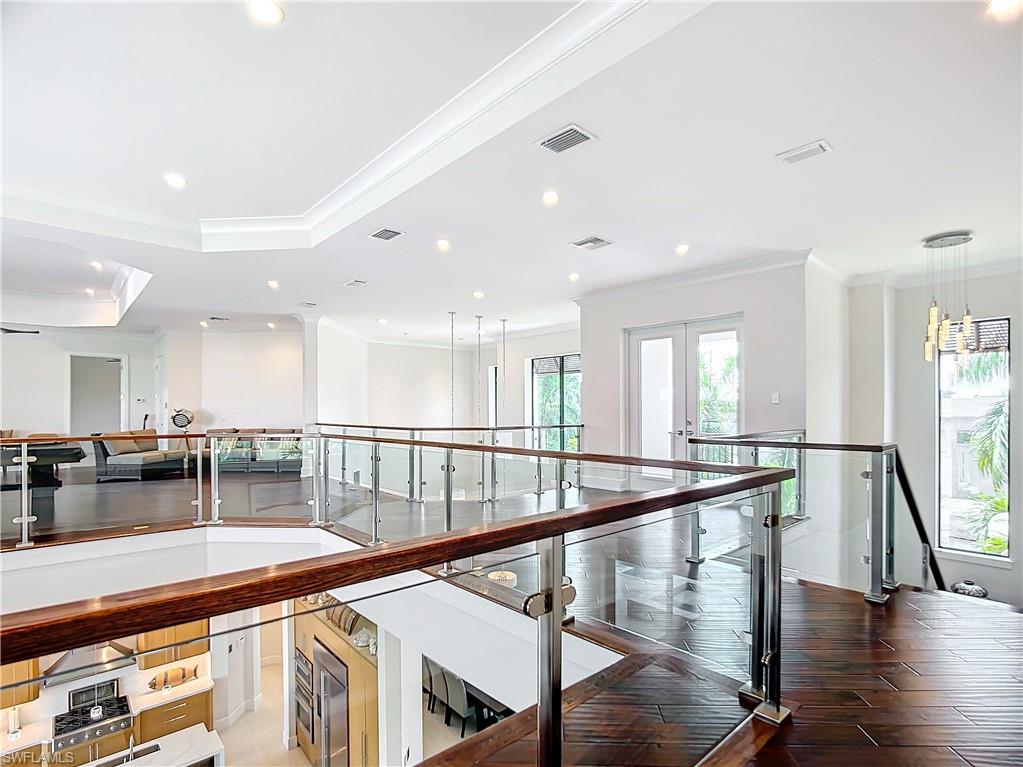 BAY HARBOUR ESTATES - Residential