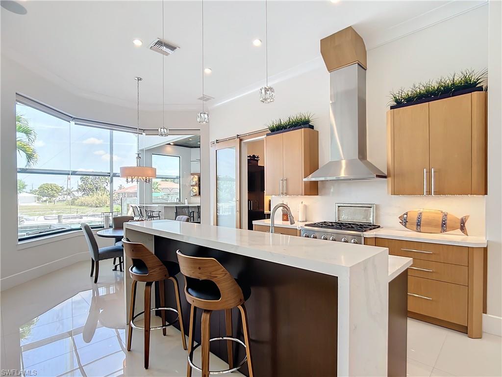 BAY HARBOUR ESTATES - Residential