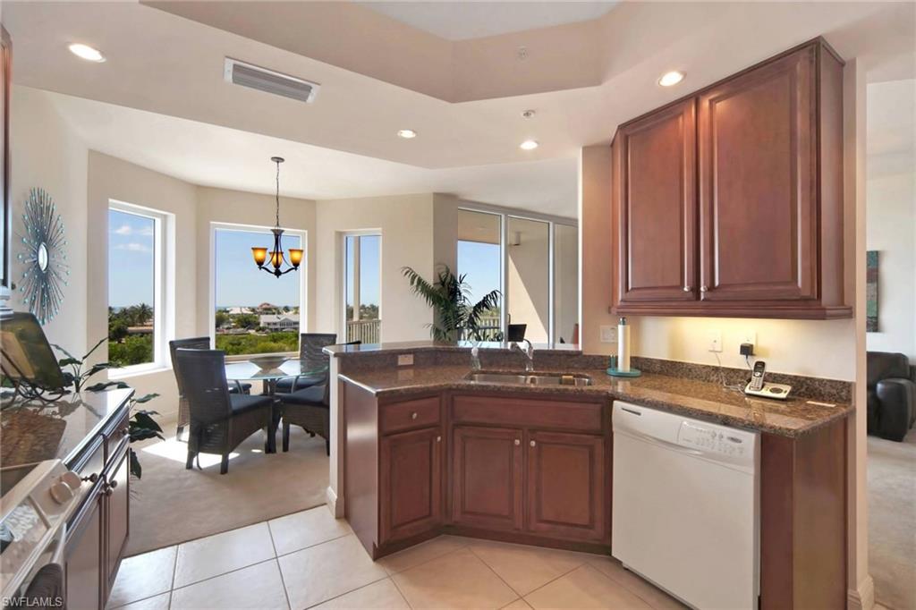 WATERSIDE AT BAY BEACH - Residential