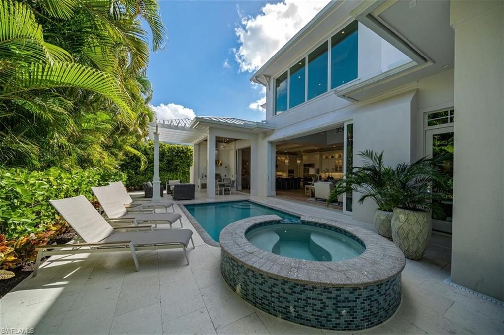 OLDE NAPLES - Residential