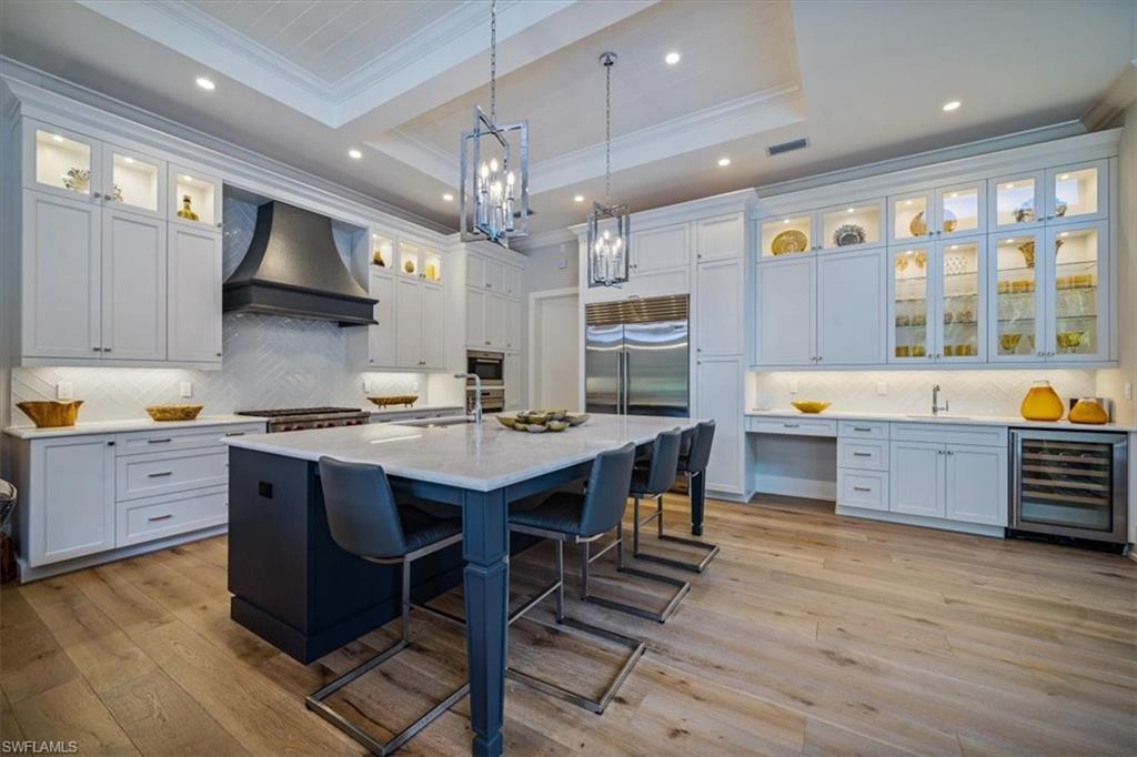 OLDE NAPLES - Residential