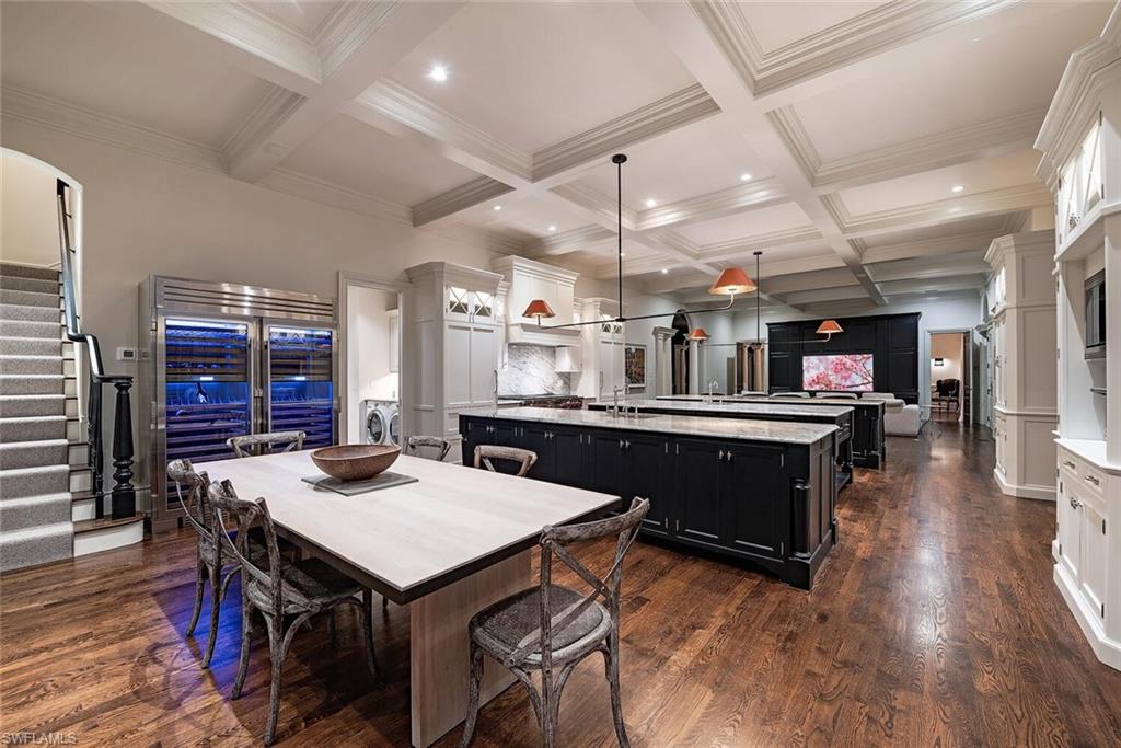 OLDE NAPLES - Residential