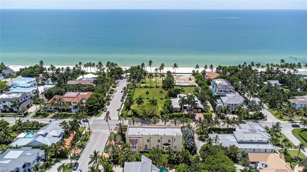 OLDE NAPLES - Residential