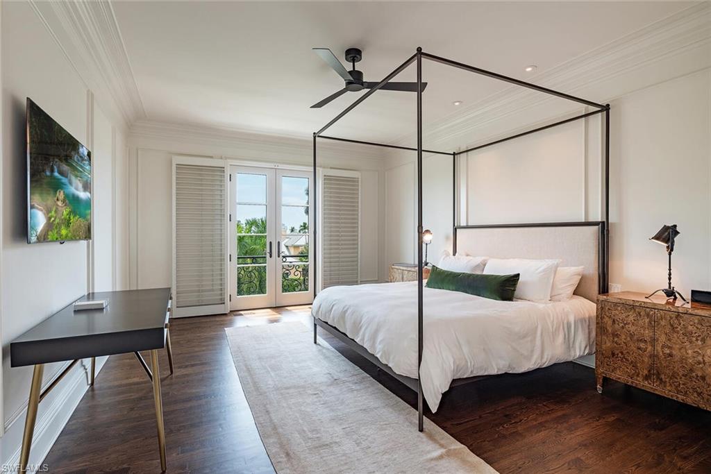 OLDE NAPLES - Residential