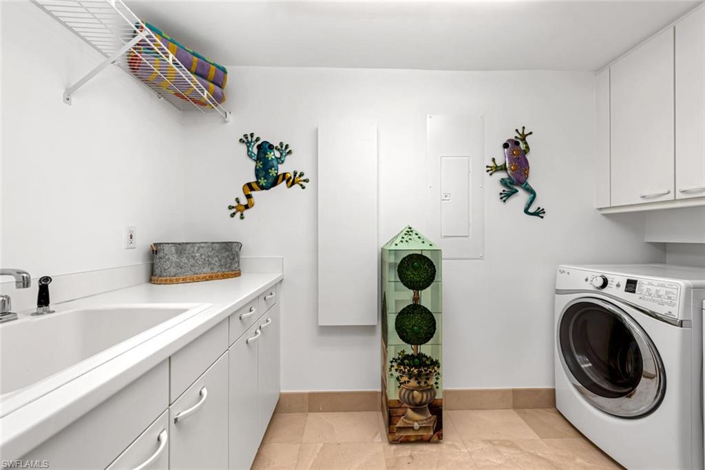 REMINGTON AT BAY COLONY - Residential