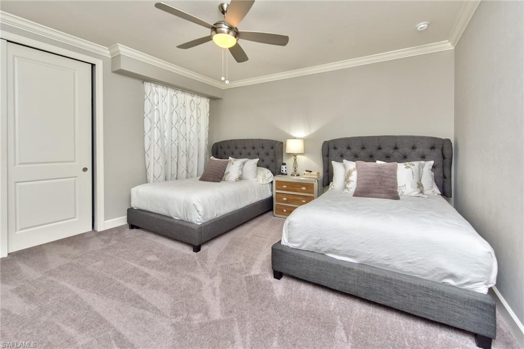 ESPLANADE - Residential Lease