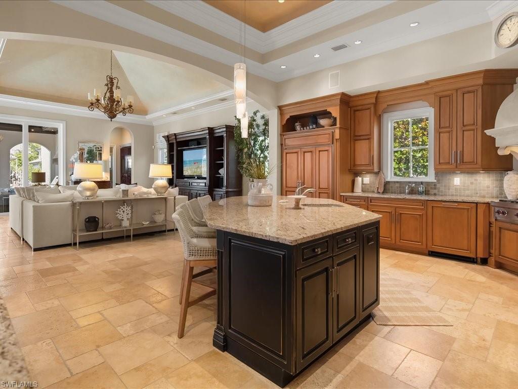 AQUALANE SHORES - Residential