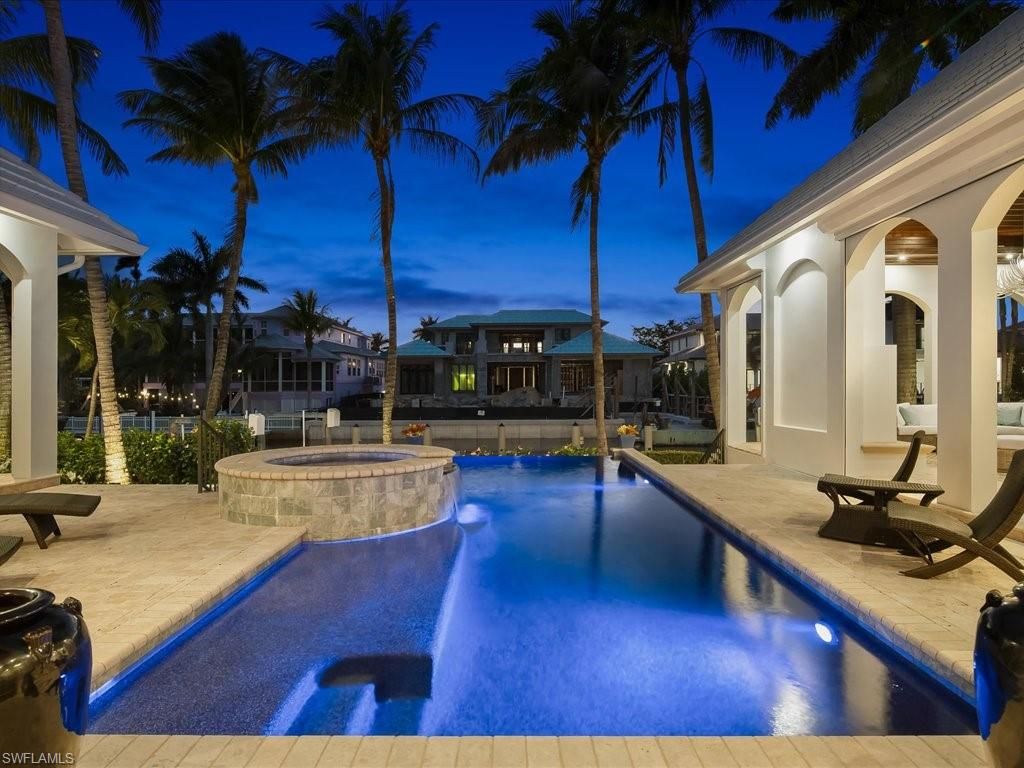 Photo of 1750 4th ST S, NAPLES, FL 34102 (MLS # 225079057)