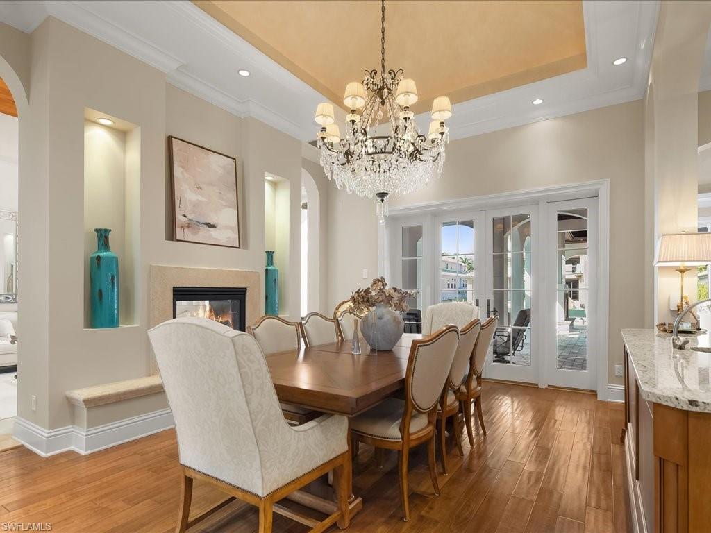 AQUALANE SHORES - Residential