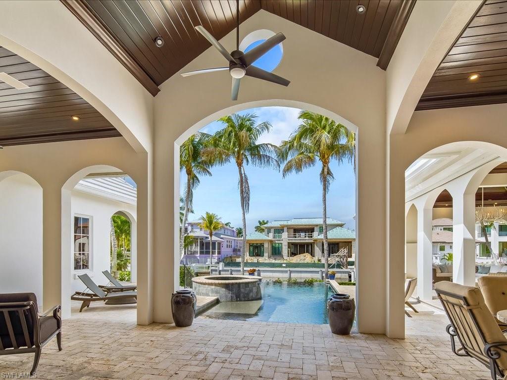 AQUALANE SHORES - Residential