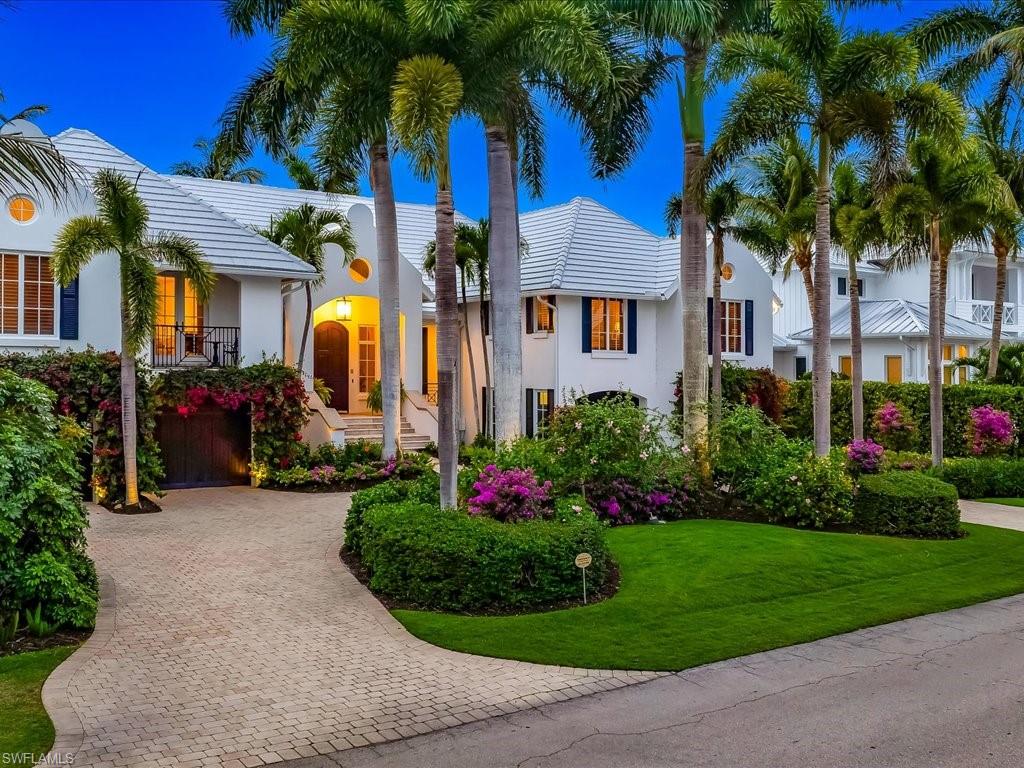 AQUALANE SHORES - Residential