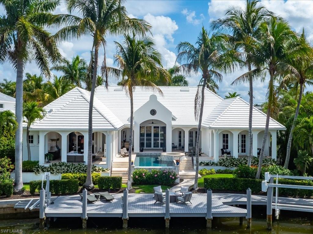 AQUALANE SHORES - Residential