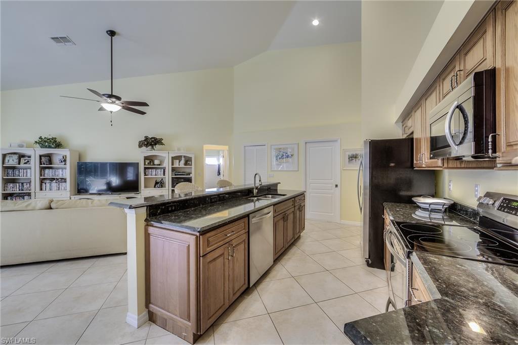 BAY CEDAR - Residential