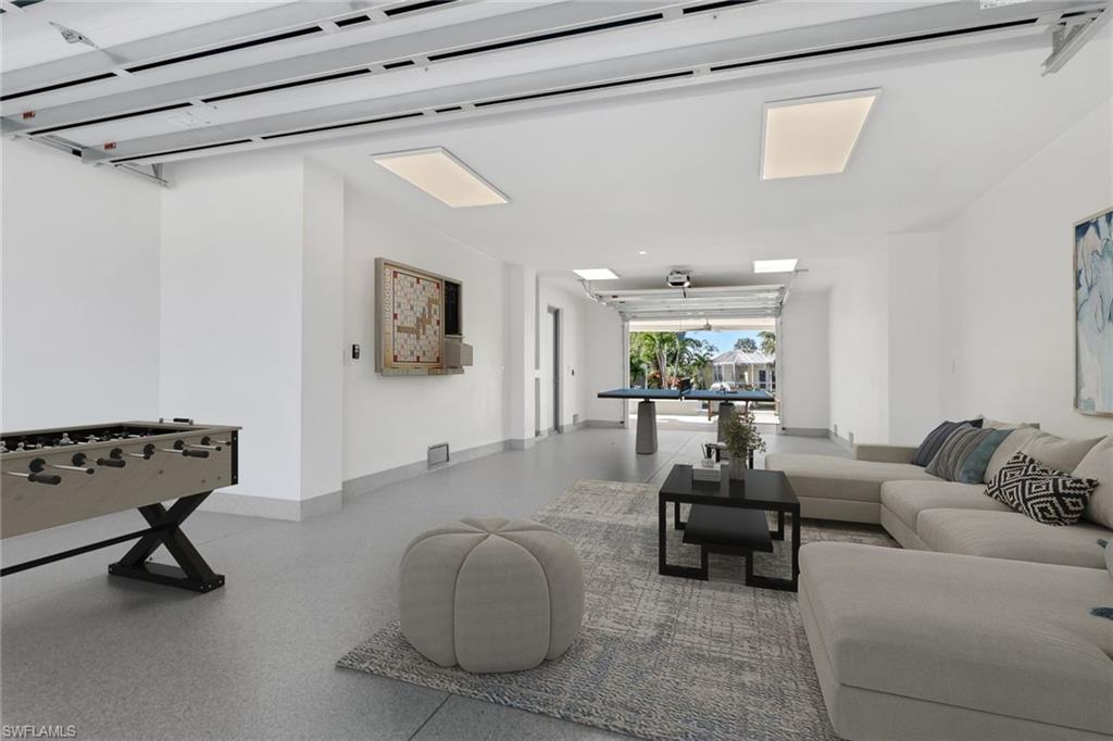 BROOKSIDE - Residential