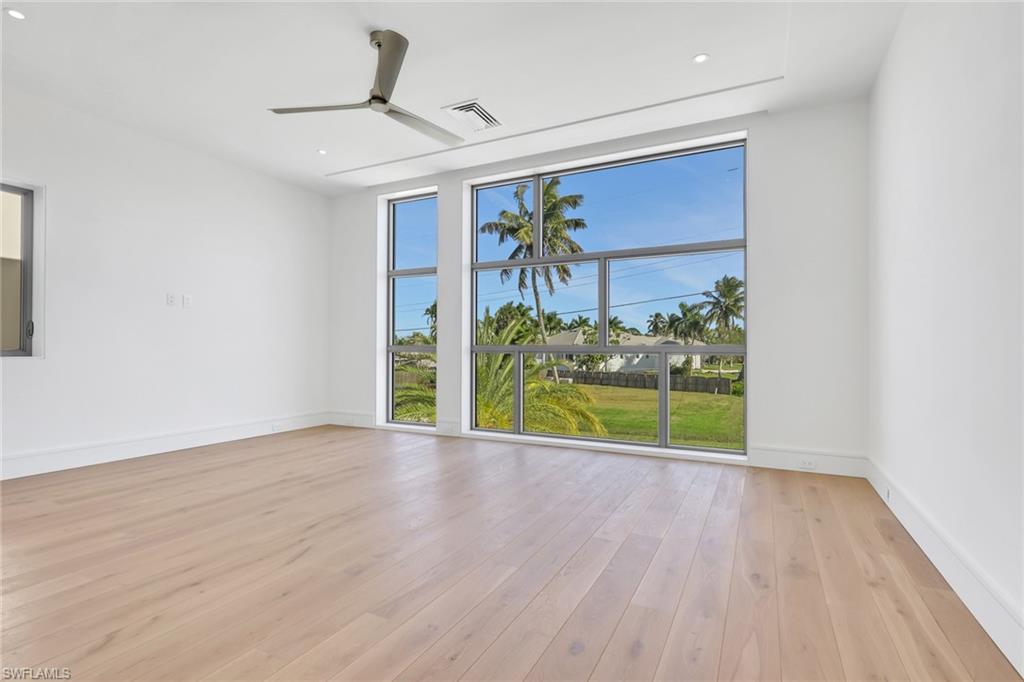 BROOKSIDE - Residential