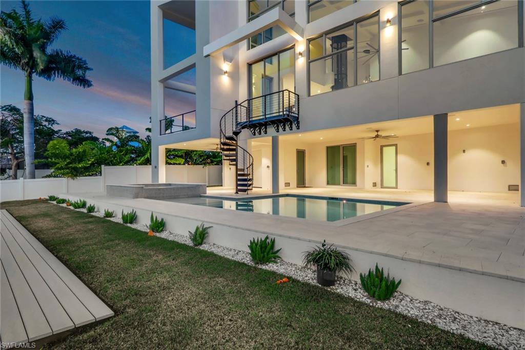 BROOKSIDE - Residential