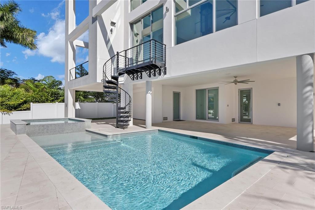 BROOKSIDE - Residential