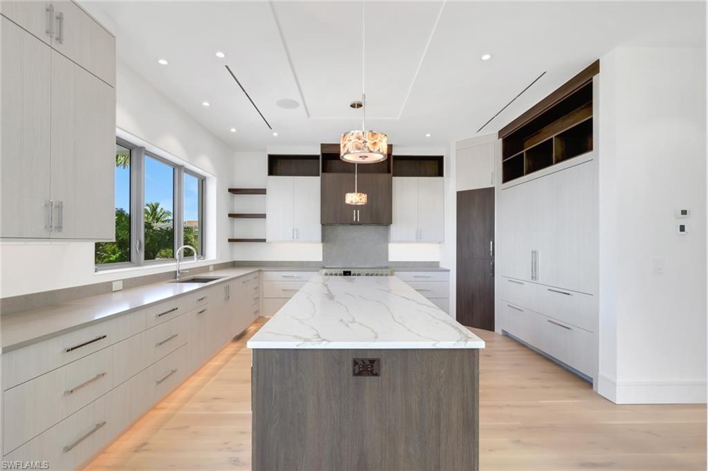 BROOKSIDE - Residential