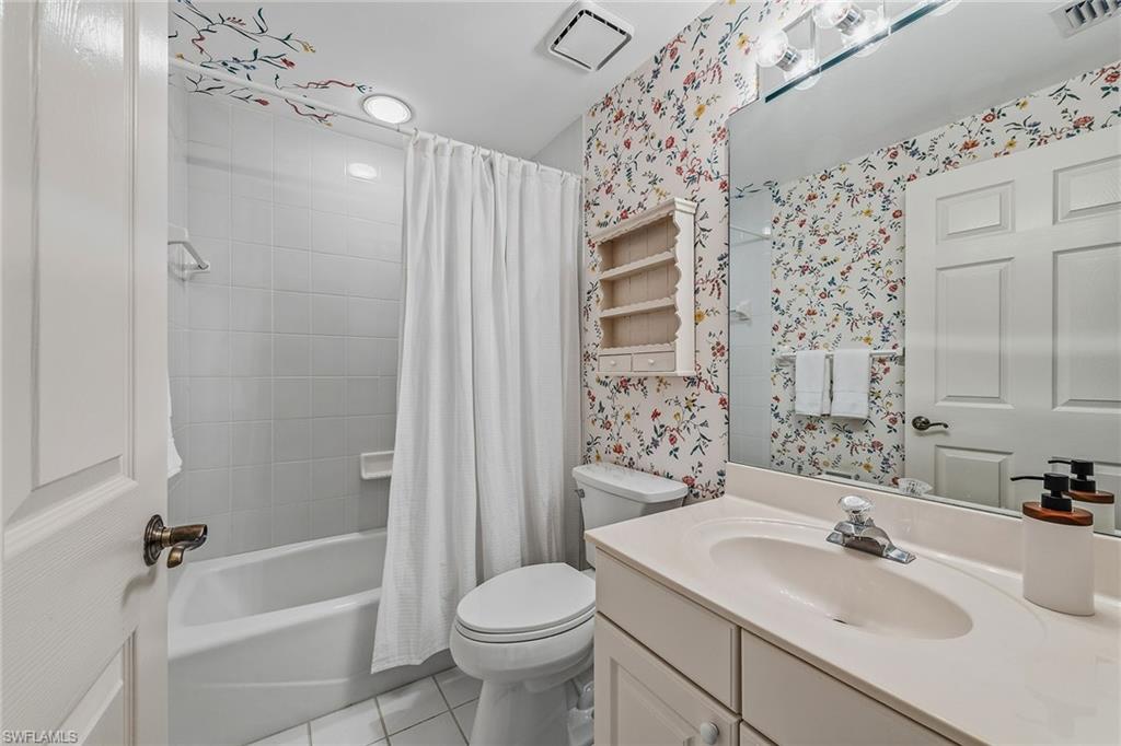 CRESCENT - Residential