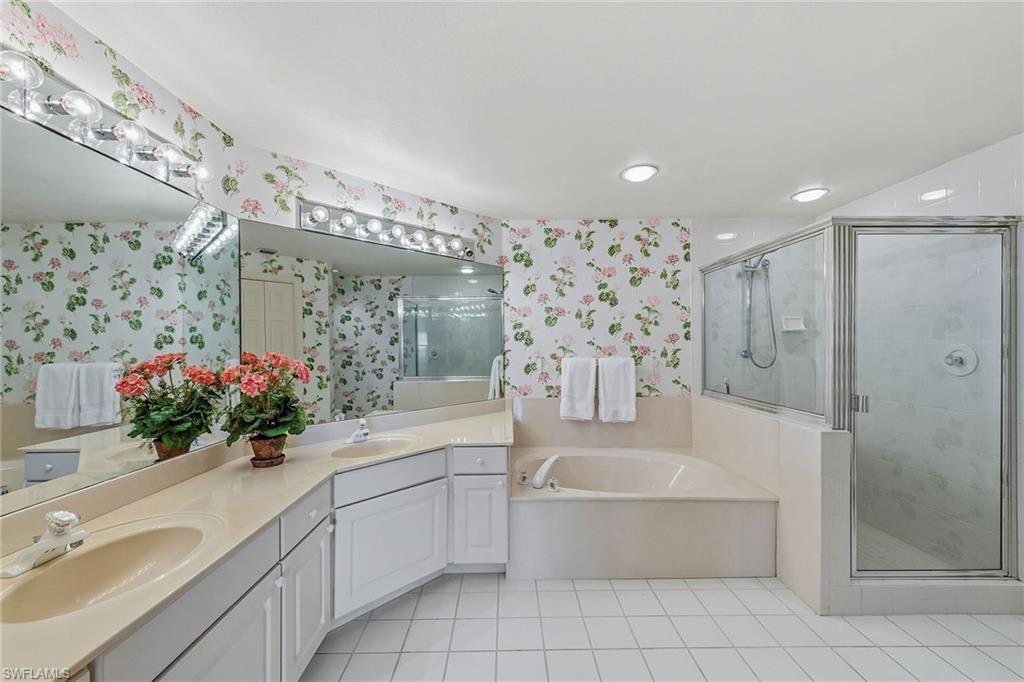 CRESCENT - Residential