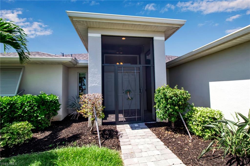 CAPE CORAL - Residential