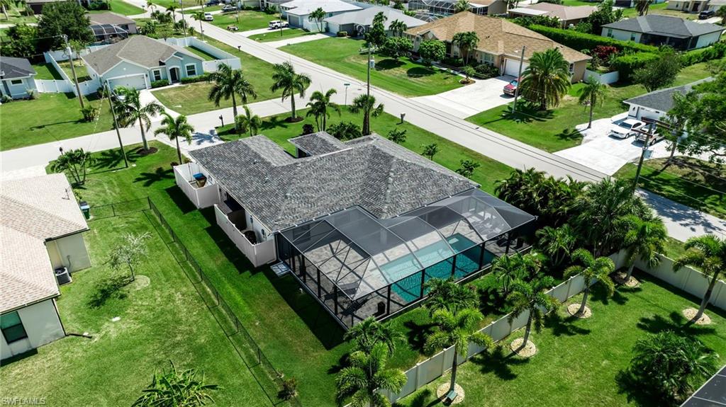 CAPE CORAL - Residential