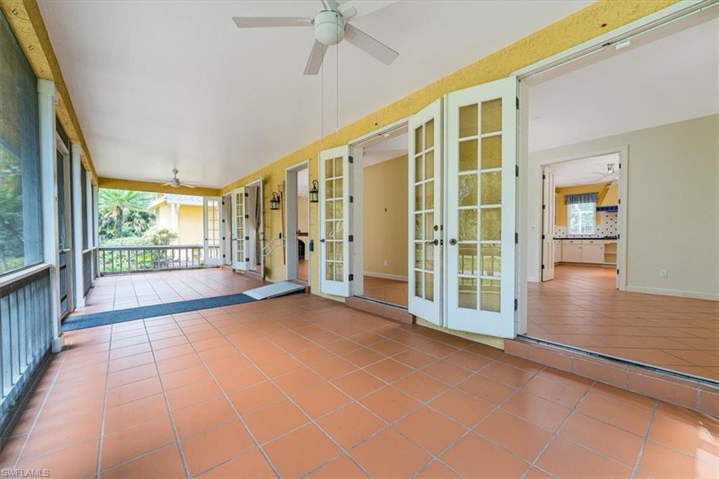 GOLDEN GATE ESTATES - Residential