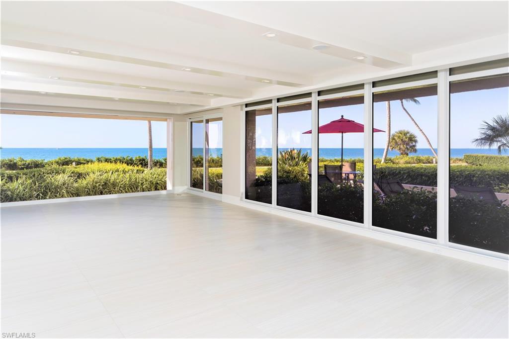 PARK PLAZA - Residential