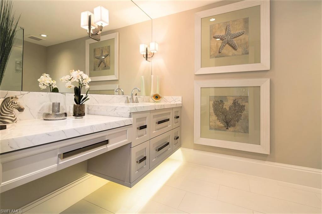 PARK PLAZA - Residential