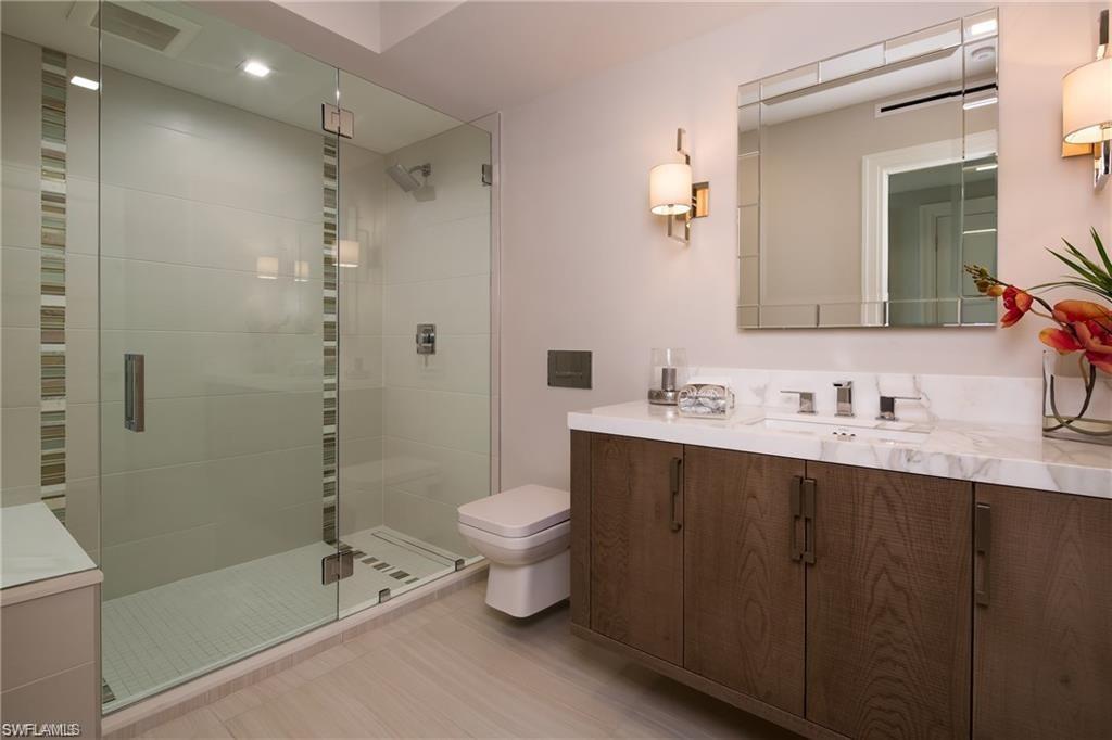 PARK PLAZA - Residential