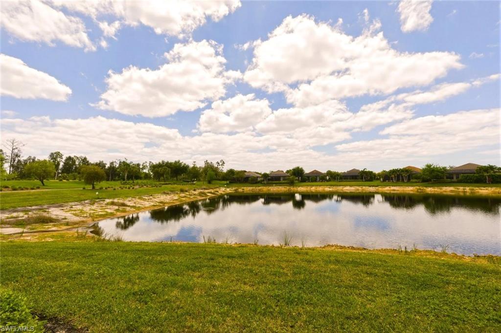 ESPLANADE - Residential