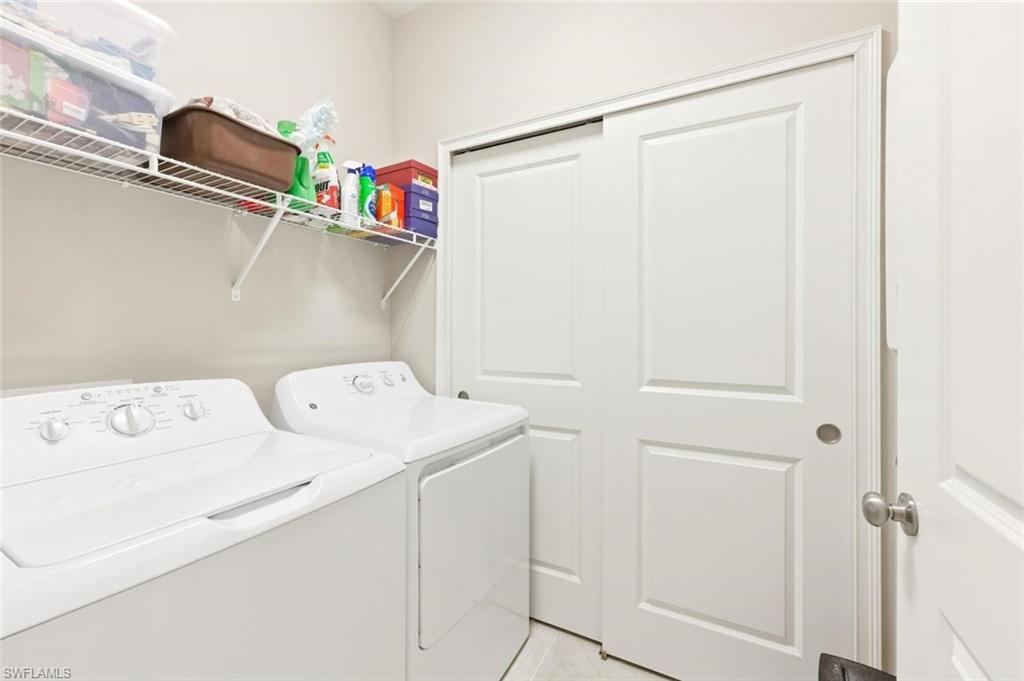 ESPLANADE - Residential