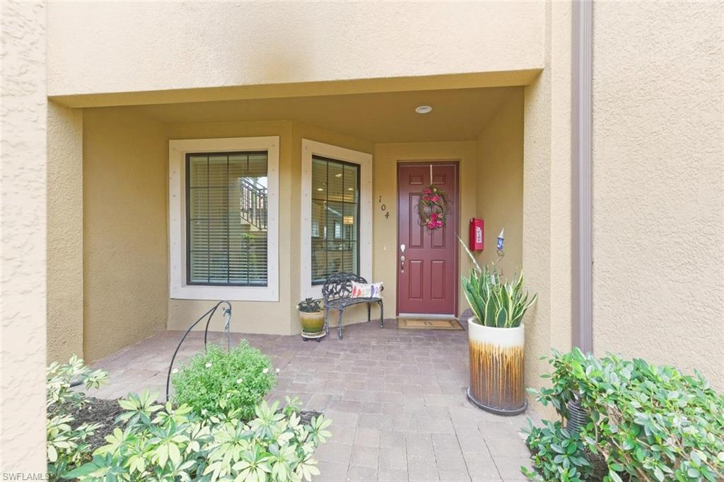 ESPLANADE - Residential