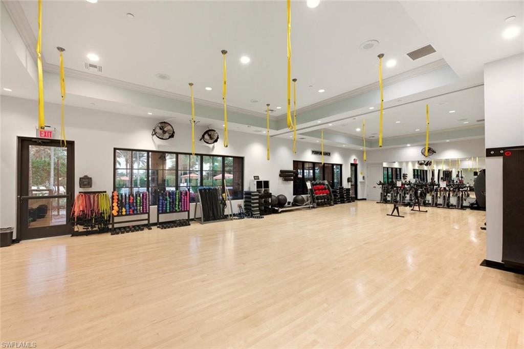 ESPLANADE - Residential