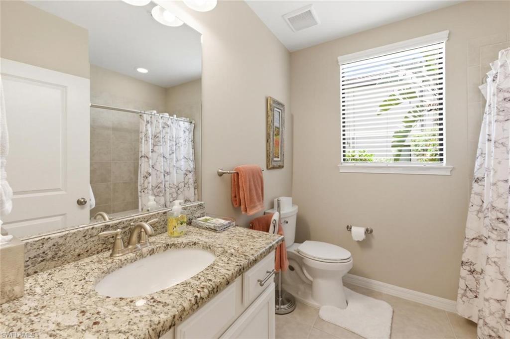 ESPLANADE - Residential