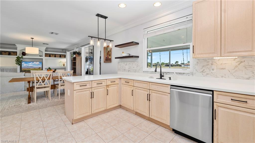 WATERFORD VILLAGE - Residential