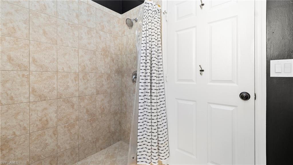 WATERFORD VILLAGE - Residential