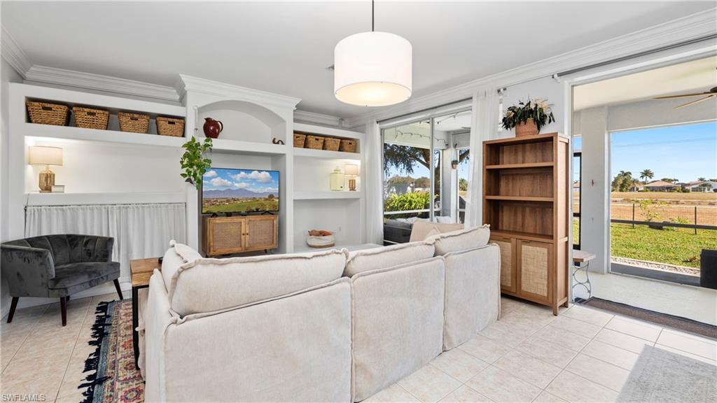 WATERFORD VILLAGE - Residential