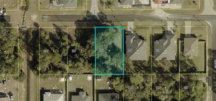 A VACANT LOT IN LEHIGH ACRES IN LEE COUNTY!!!