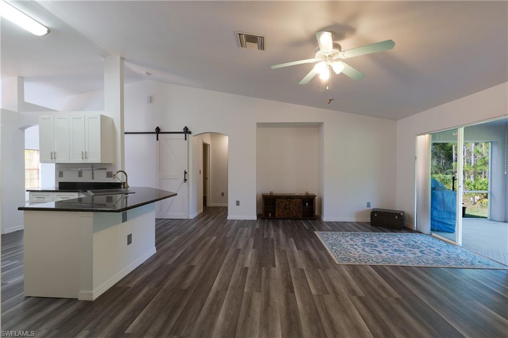 GOLDEN GATE ESTATES - Residential