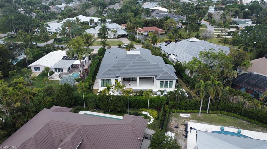 MOORINGS - Residential