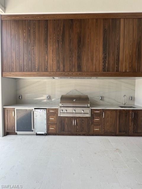 MOORINGS - Residential