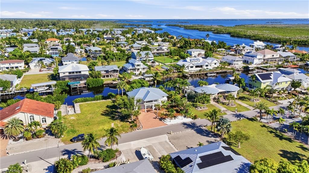 PINE ISLAND - Residential