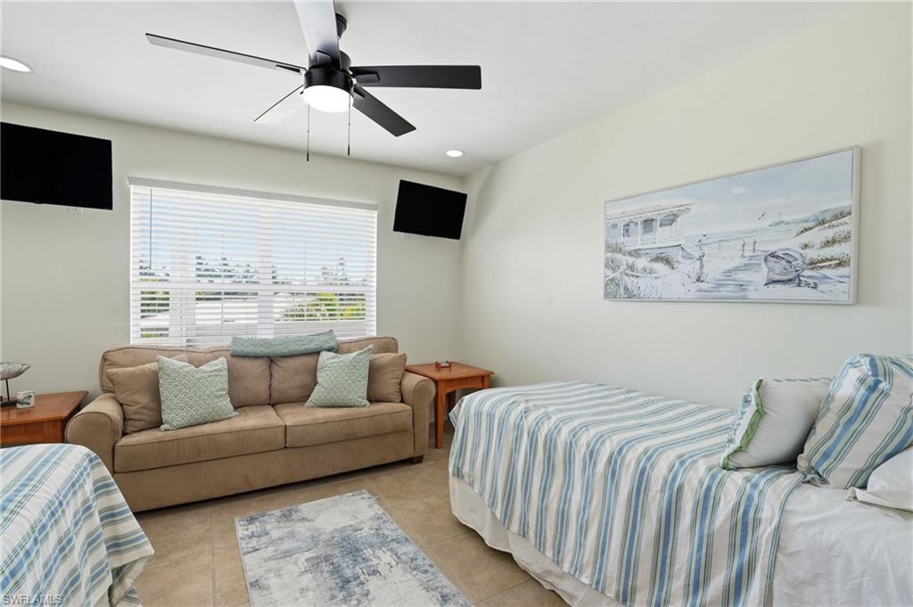 PINE ISLAND - Residential