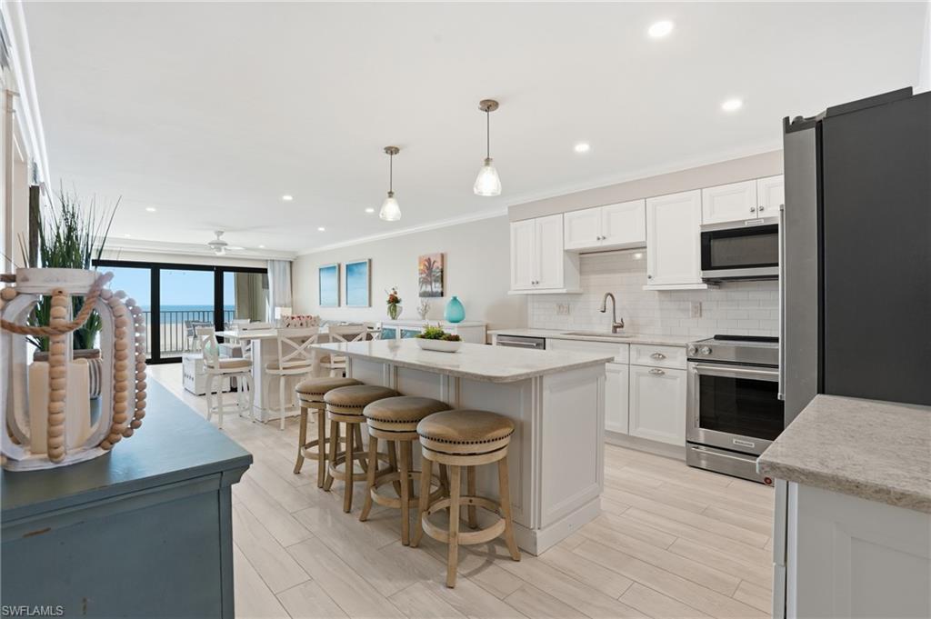 PELICAN WATCH - Residential